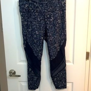 Athleta 7/8 leggings